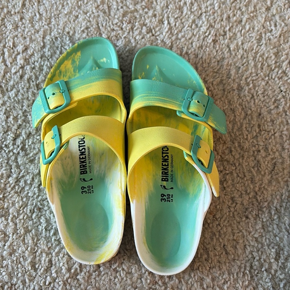 plastic birkenstocks